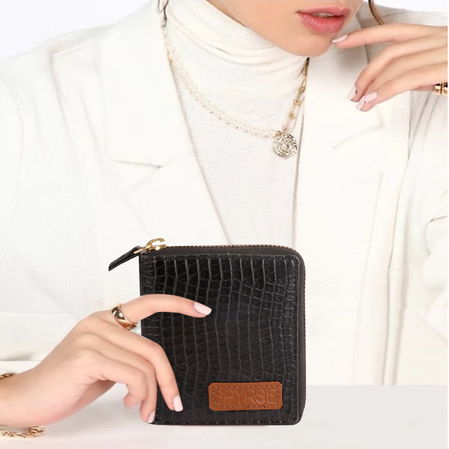Black Crocodile Pattern Vegan Leather Women’s Wallet
